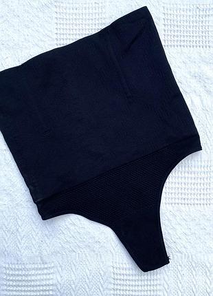 Трусы утяжка высокие корректирующие компрессионные черные стринги с ребрами жесткости бесшовные s