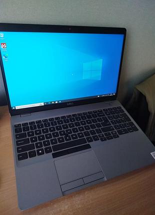 Ноутбук 15,6" i7-10850h 16gb ssd 512gb dell latitude 5511