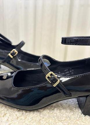 Туфли лодочки лакированные, 38 размер, m&amp;s