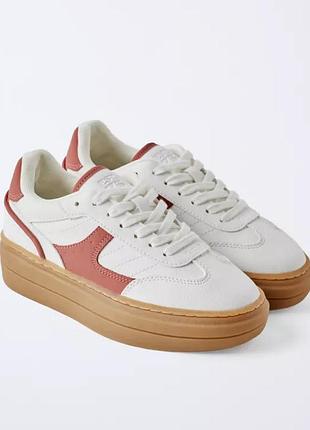 Кросівки zara