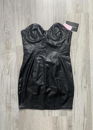 Шкіряна сукня