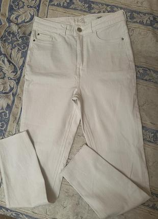 Білі джинси