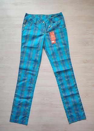 Женские красивые брюки в клетку