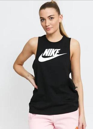 Nike женская спортивная майка черного цвета