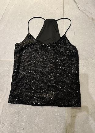 Яскрава майка з пайетками