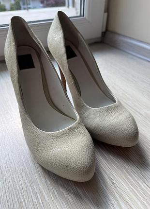 Туфлі calvin klein з натуральної шкіри