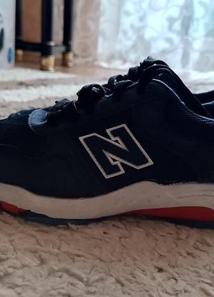 Кросівки підліткові