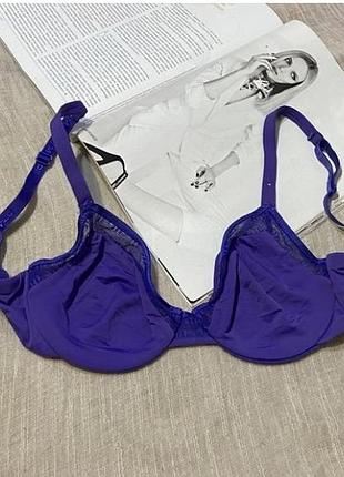 Dim чудовий бюст на кісточках крутого бренду як новий