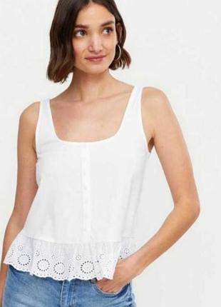 Женская майка белая
