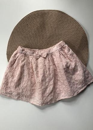 Дитяча рожева спідничка з вишивкою та бантиком