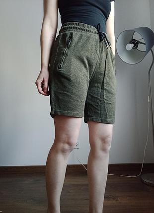 Трикотажные шорты
