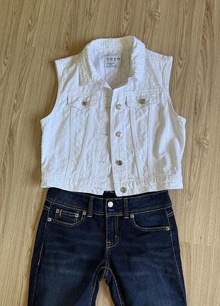 Стильная жилетка