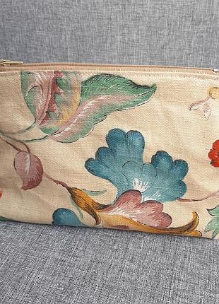 Косметичка текстильная бежевая с цветами