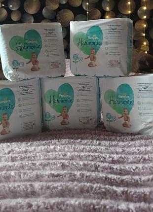 Продам подгузники двойку