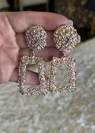 Серьги сережки бижутерия классные стильные модные нарядные красивые элегантные