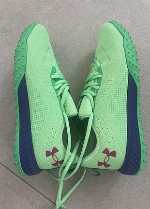 Нові кросівки under armour