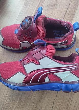 Кроссовки фирменные puma