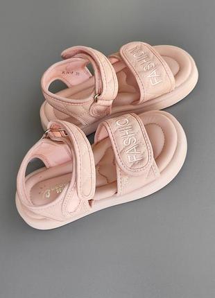 Босоножки для девочек 3