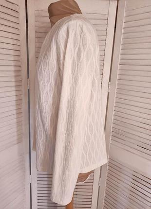 Джемпер молочный 3