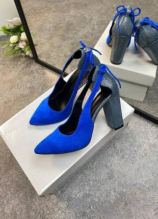 Туфли женские синие на высоком каблуке