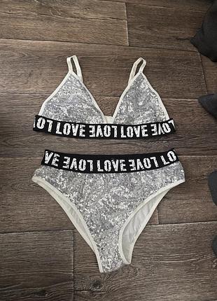 Комплект білизни, купальник