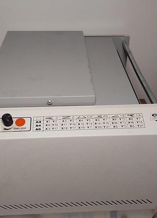 📄 фальцевальный аппарат cyklos cfm 600 - кассетный, a3, 160 г/м2 (питательный)