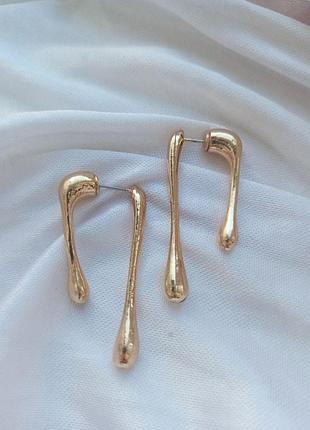 Стильные серьги длинные капли