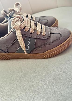 Шкіряні кеди