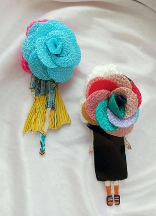 Сет набор дизайнерских брошков твой стиль с девушками с камелиями 😍