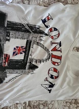 Лот футболок при 200 грн