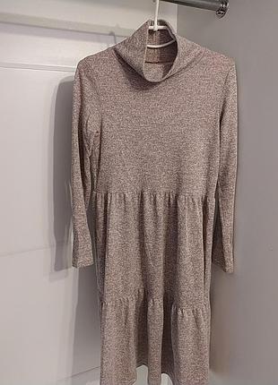 Теплое ярусное платье р m
