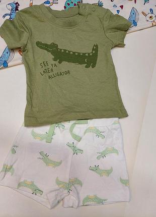 Стильный костюм с крокодилами на 62 см primark
