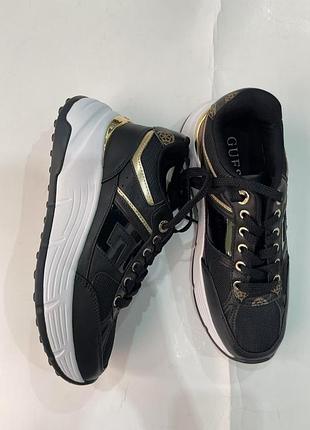 Кросівки guess кроссовки