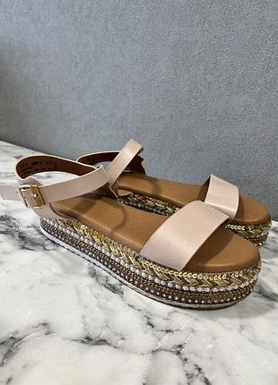 Дитячі босоніжки, сандалі