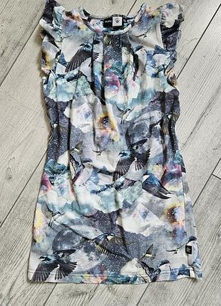 Яркое трикотажное платье для девочки molo