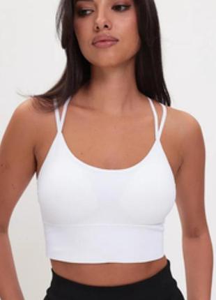 Базовый топ повседневный универсальный для тренировок на тонких бретелях топик маечка