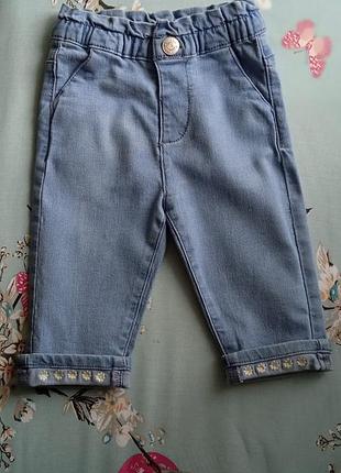 Детские джинсы (девч.) 68р.
в идеале,светило синие.