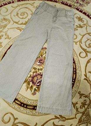 Женские джинсы