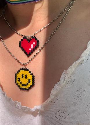 Парні ланцюги ланцюжок з серцем ланцюг зі смайлом ланцюг піксельне серце