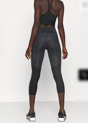 Nike спортивные лосины, тайтсы 3/4, велосипедки