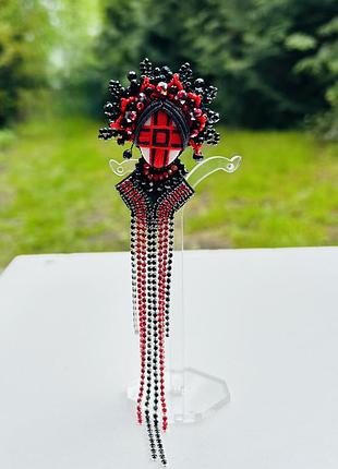 Брошка мотанка з бісеру оберіг/брошь мотанка из бисера