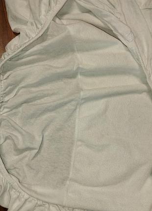 Наматрасник непромокаючий у дитяче ліжечко