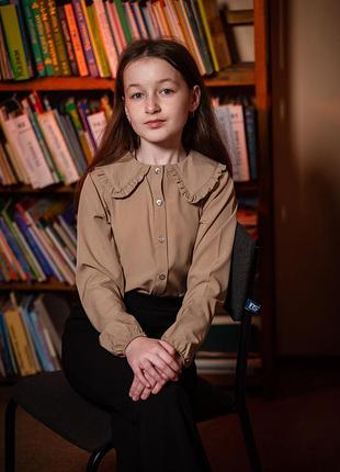 Блуза бежева