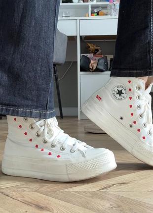 Конверси на платформі 36 розмір