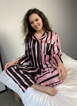 Жіноча піжама зі штанами шовк армані чорний з рожевим serenade 1774