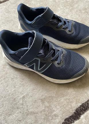 New balance кросівки дитячі 32р 19 см