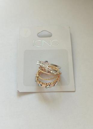 Набор колец icing
набор из шести колец, бижутерия
минималистичный набор колец