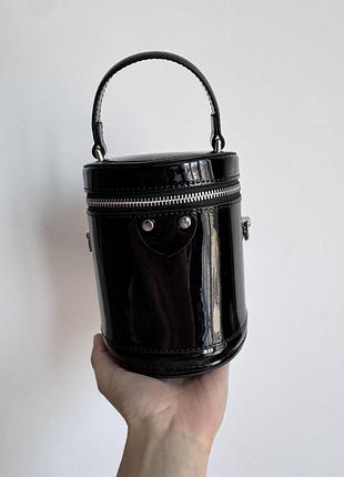 Лакована шкіряна сумочка vitto rossi