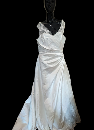 Дизайнерское свадьба платье со шлейфом maggie seterro