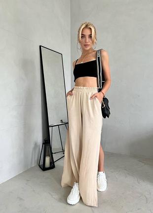 🌈3! шикарные женские брюки бежевые с разрезами женккие брюки легкие летние весенние креп жатка